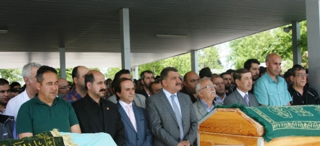 emektar_fotografci_hayatini_kaybetti