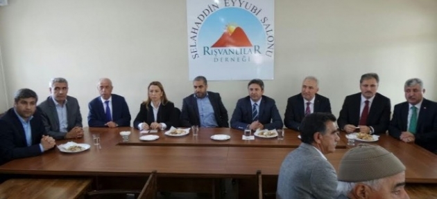 ak_parti_malatya_milletvekili_oznur_calik_ziyaretlerini_surduruyor (1)
