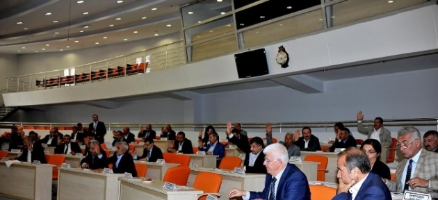 buyuksehir_meclisi_teroru_lanetledi
