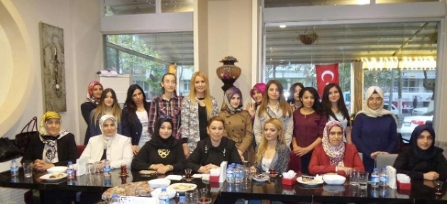 calik_kadinlarla_bir_araya_geldi