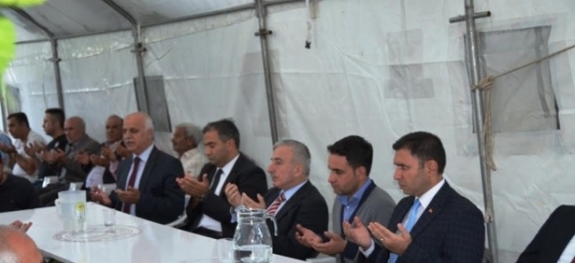 kayamak_vekili_can_meminin_aci_gunu