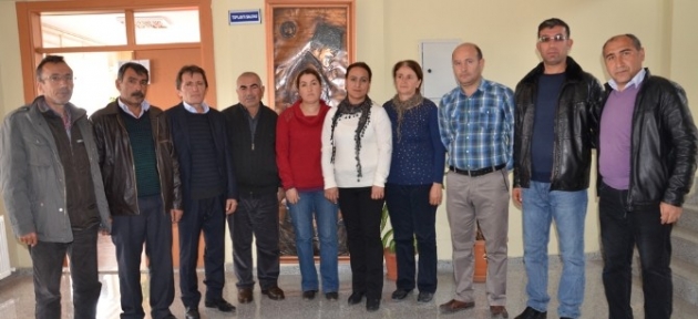 arguvan_chp_ilce_baskanligina_kadin_baskan_secildi