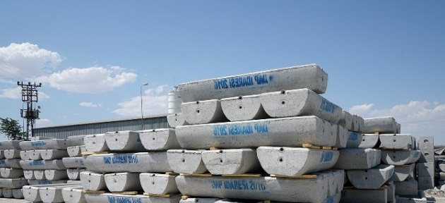 500_adet_beton_sivat_dagitiliyor