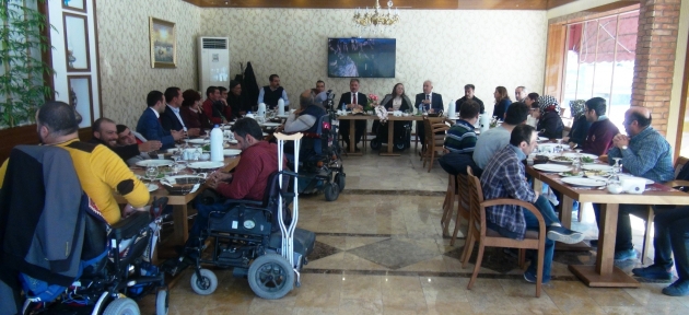 cakir_ve_kahtali_engellilerle_bir_araya_geldi_h16309