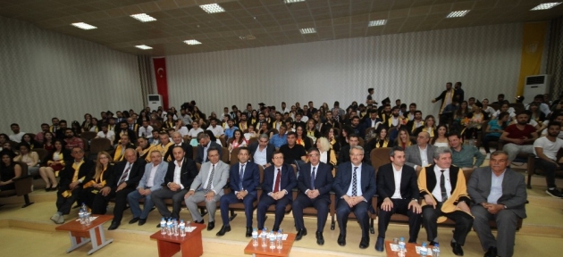 besyoda_2016_2017_yili_mezuniyet_toreni_duzenlendi