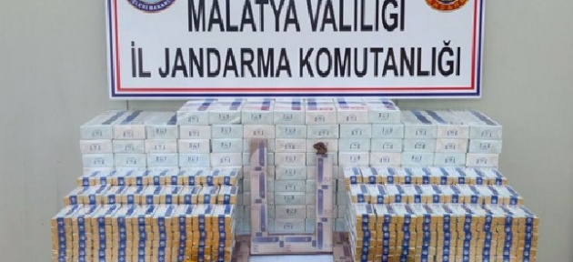 kadin_corabina_gizlenmis_kacak_sigara_h20091