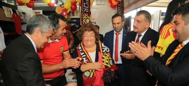 battalgazi_belediyesinin_standi_yogun_ilgi_goruyor