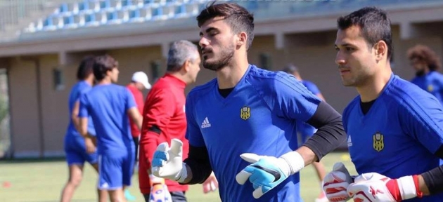 evkur_yeni_malatyaspor_fenerbahce_macina_puan_parolasiyla_hazirlaniyor