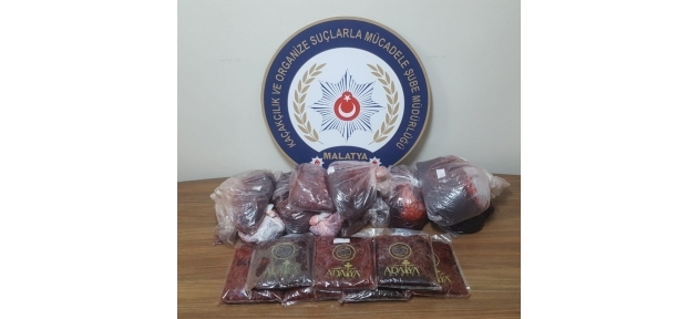 6_bin_380_paket_kacak_sigara_ele_gecirildi_h30207