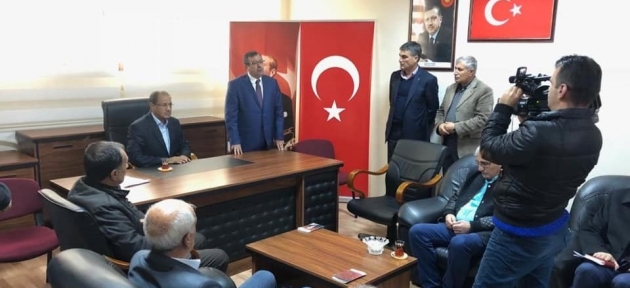 bakan_secim_calismalarina_devam_ediyor_h30181
