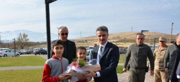 barus_dogansehirde_incelemelerde_bulundu_h30303