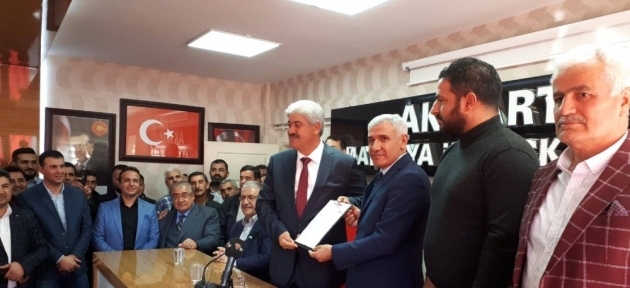 ekinci_aday_adayligi_basvurusunda_bulundu_h30109