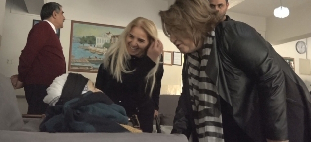 kuafor_ve_guzellik_uzmanlarindan_anlamli_davranis_h30413