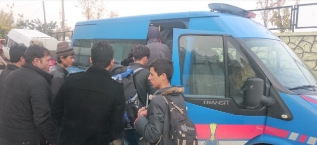 malatyada_33_gocmen_yakalandi_h30414