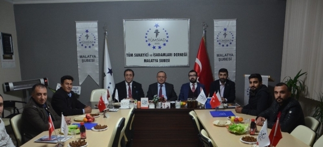 tumsiadin_konugu_saran_oldu_h30203