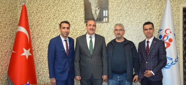 voleybol_hakem_ve_gozlemcileri_derneginden_findikliya_ziyaret_h29911