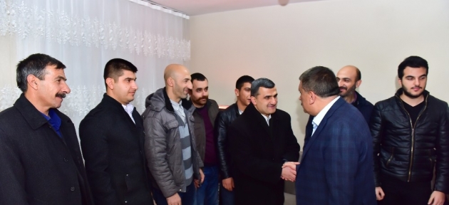 baskan_gurkan_kirecocagi_sakinleri_ile_bir_araya_geldi