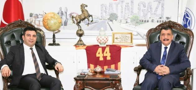 chp_adayi_gokceden_gurkana_ziyaret_h31181